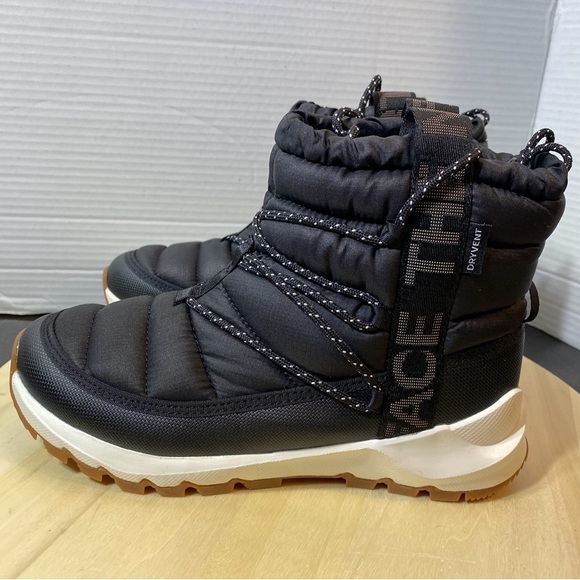NEW! The North Face Womens ThermoBall Lace Up Waterproof Boots Black Size 11 - Picture 3 of 9